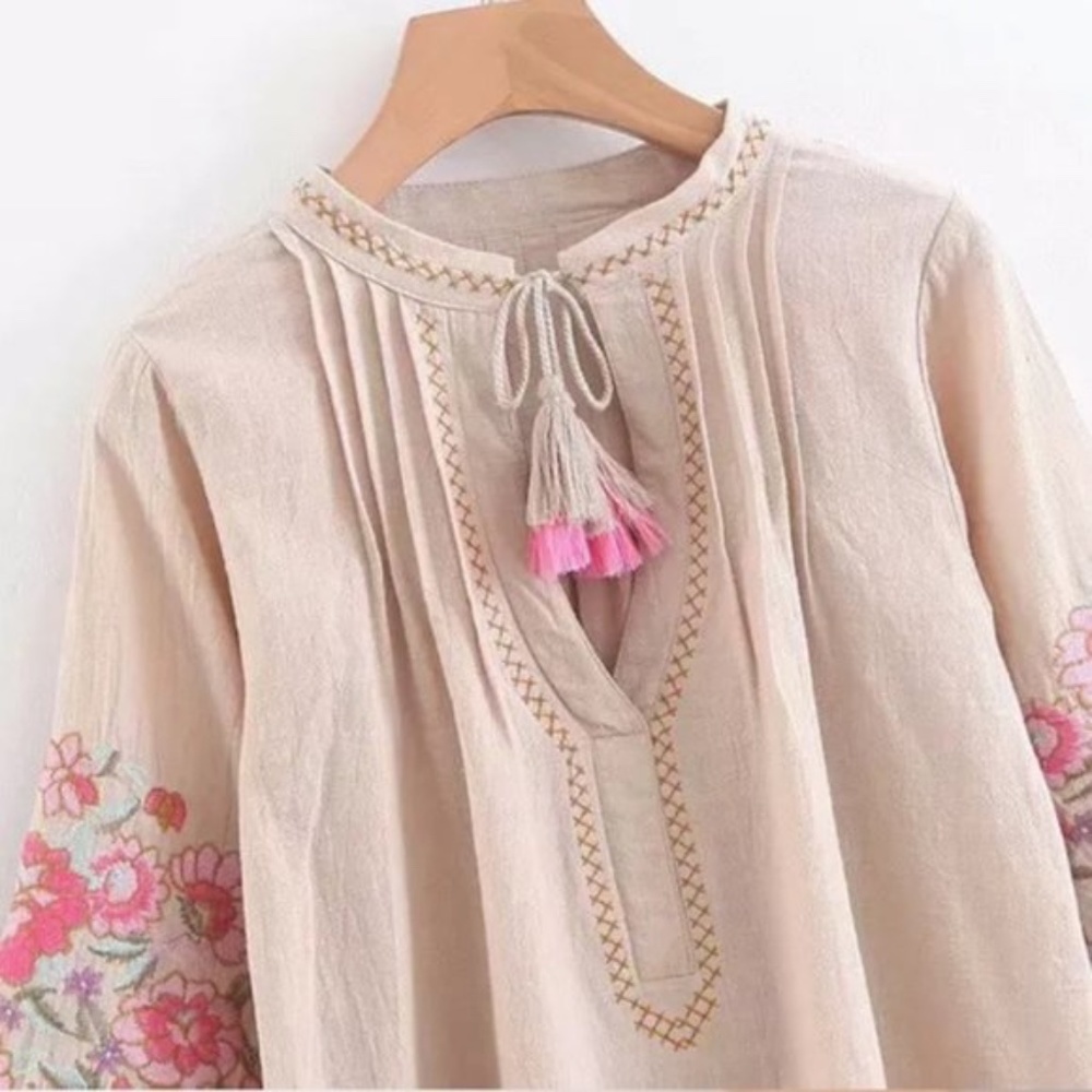Boho Cream Embroidered Floral Puff Sleeve Oversized Blouse - Picture 8 of 8